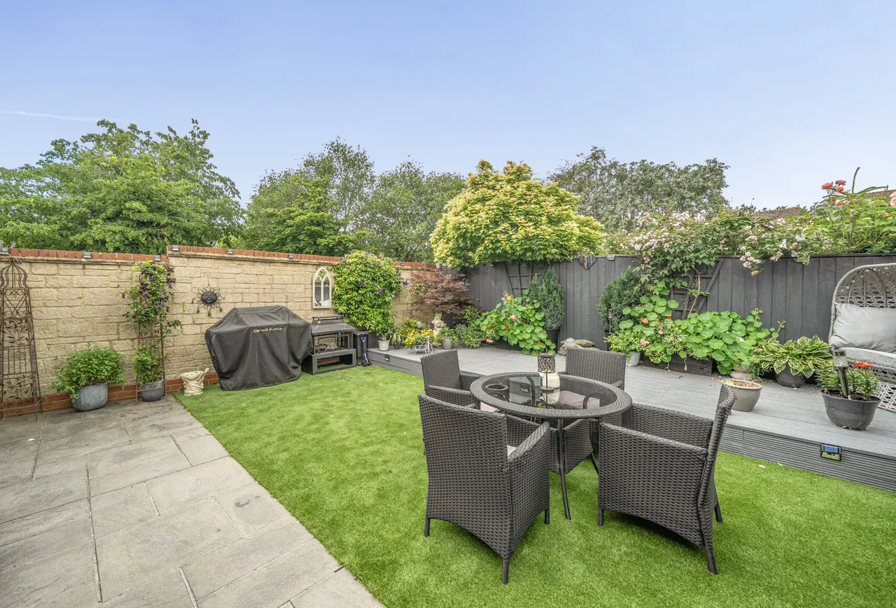 Chedworth Drive, Witney, OX28 5FS, photo 8