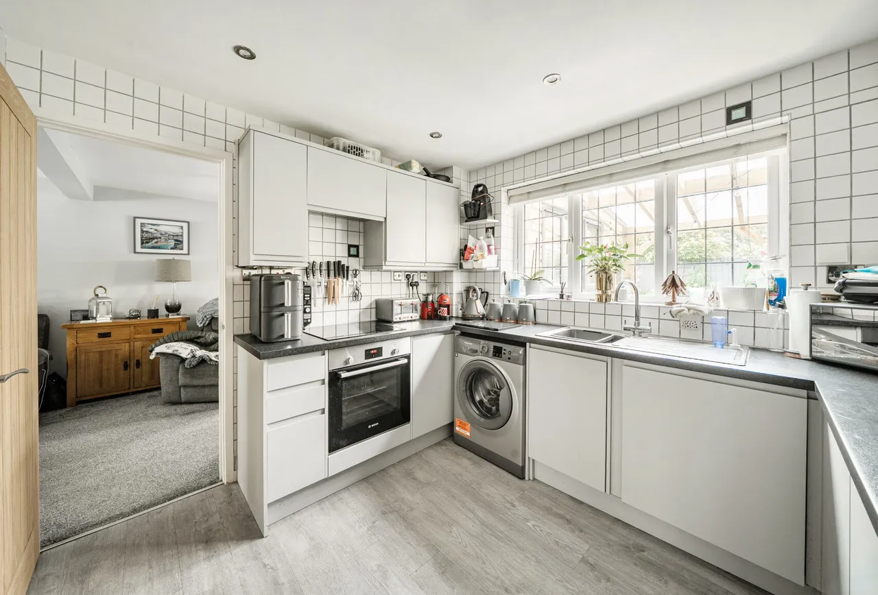 Chedworth Drive, Witney, OX28 5FS, photo 7