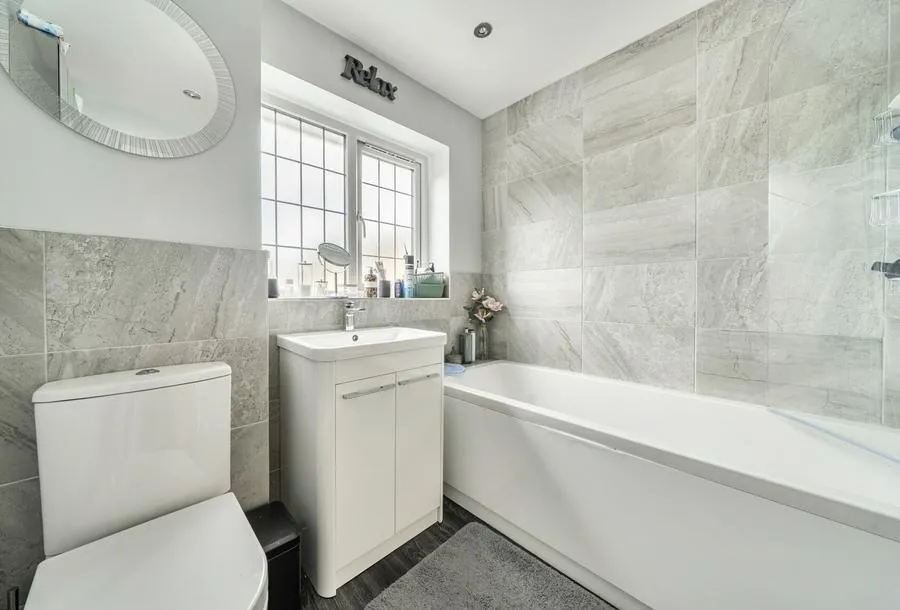 Chedworth Drive, Witney, OX28, photo 14