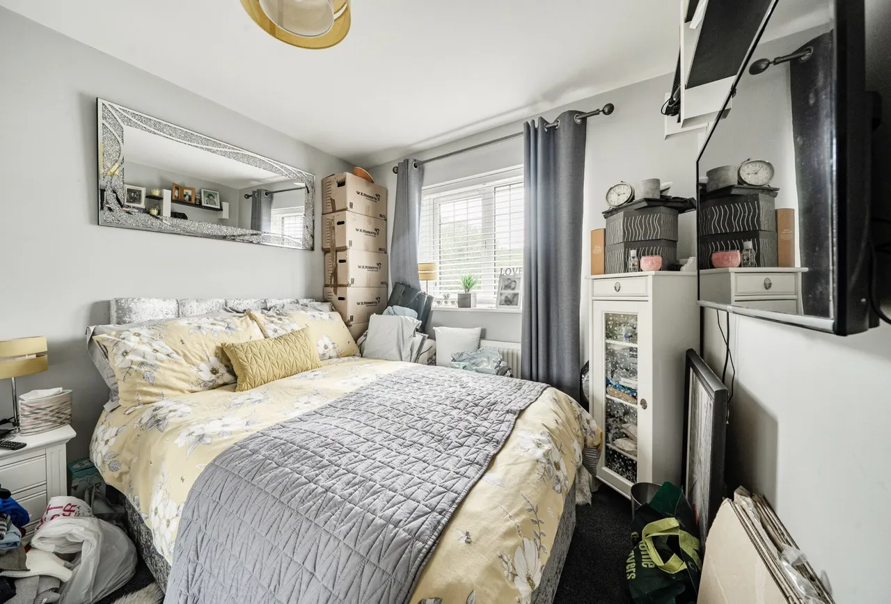 Chedworth Drive, Witney, OX28 5FS, photo 4