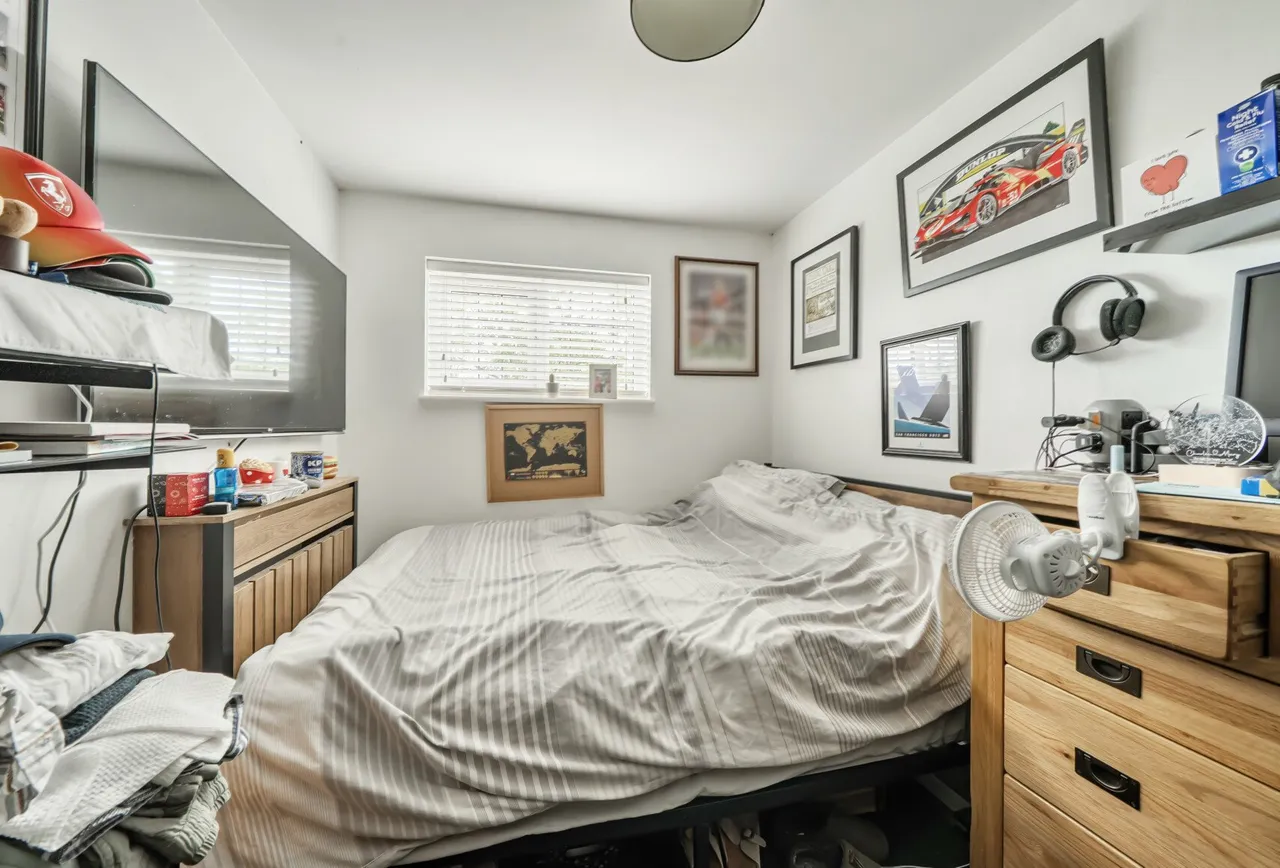Chedworth Drive, Witney, OX28 5FS, photo 12