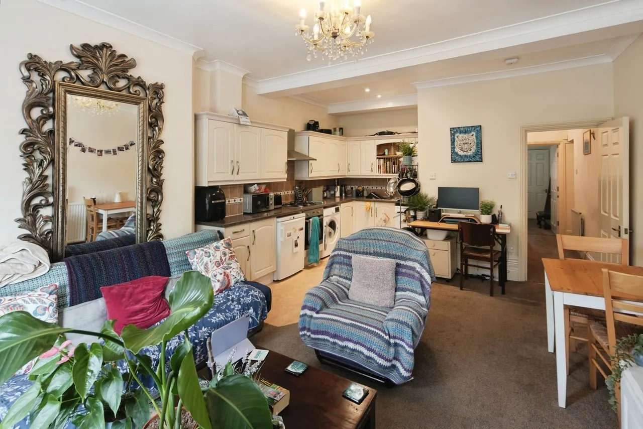 Hanover Crescent, Brighton, BN2, photo 12