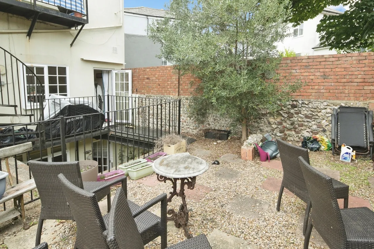 Hanover Crescent, Brighton, BN2, photo 16