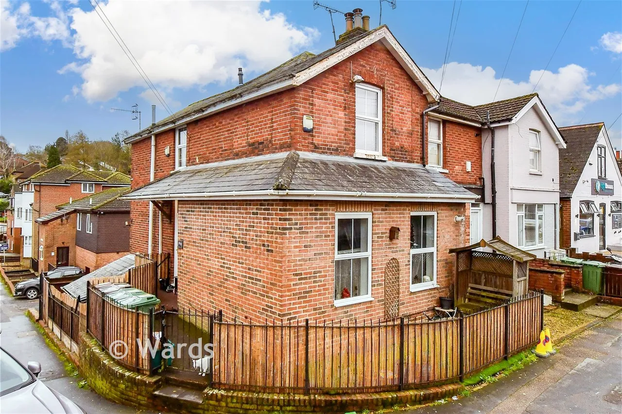 1 bed flat for sale, Clifton Road, Tunbridge Wells, TN2