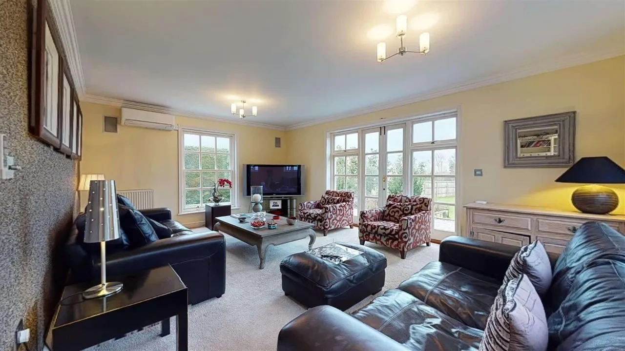 Grove Lane, Chigwell, photo 5
