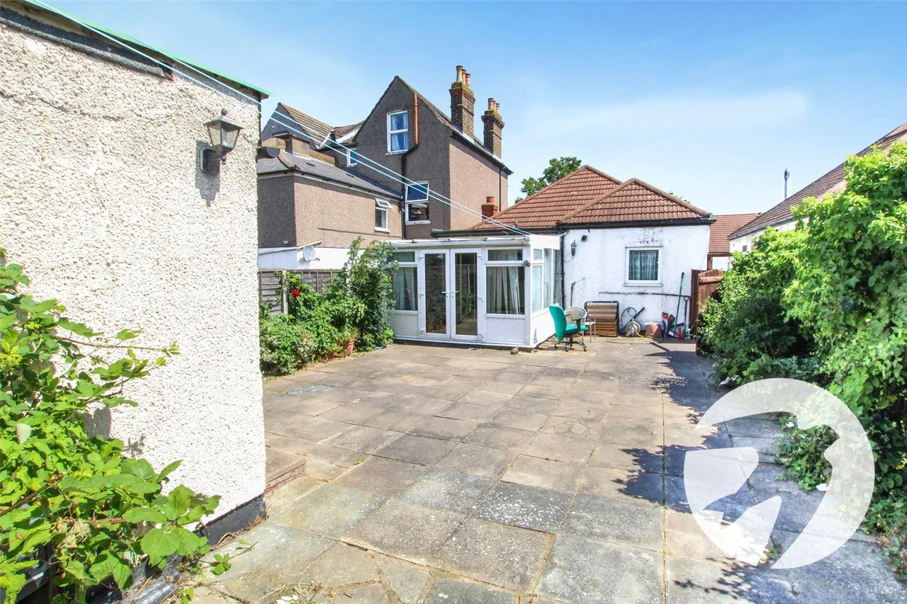Merchland Road, London, SE9, photo 5