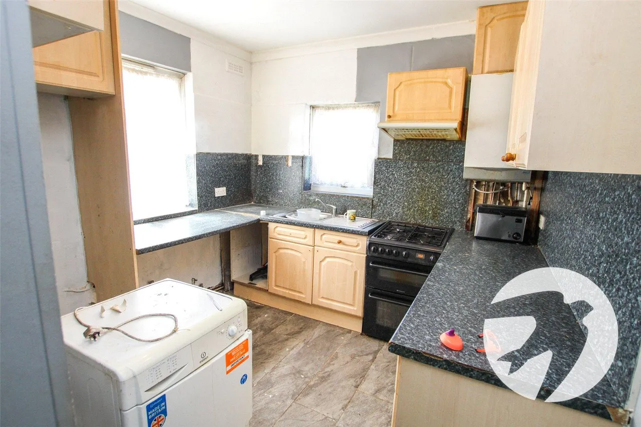 Merchland Road, London, SE9, photo 3