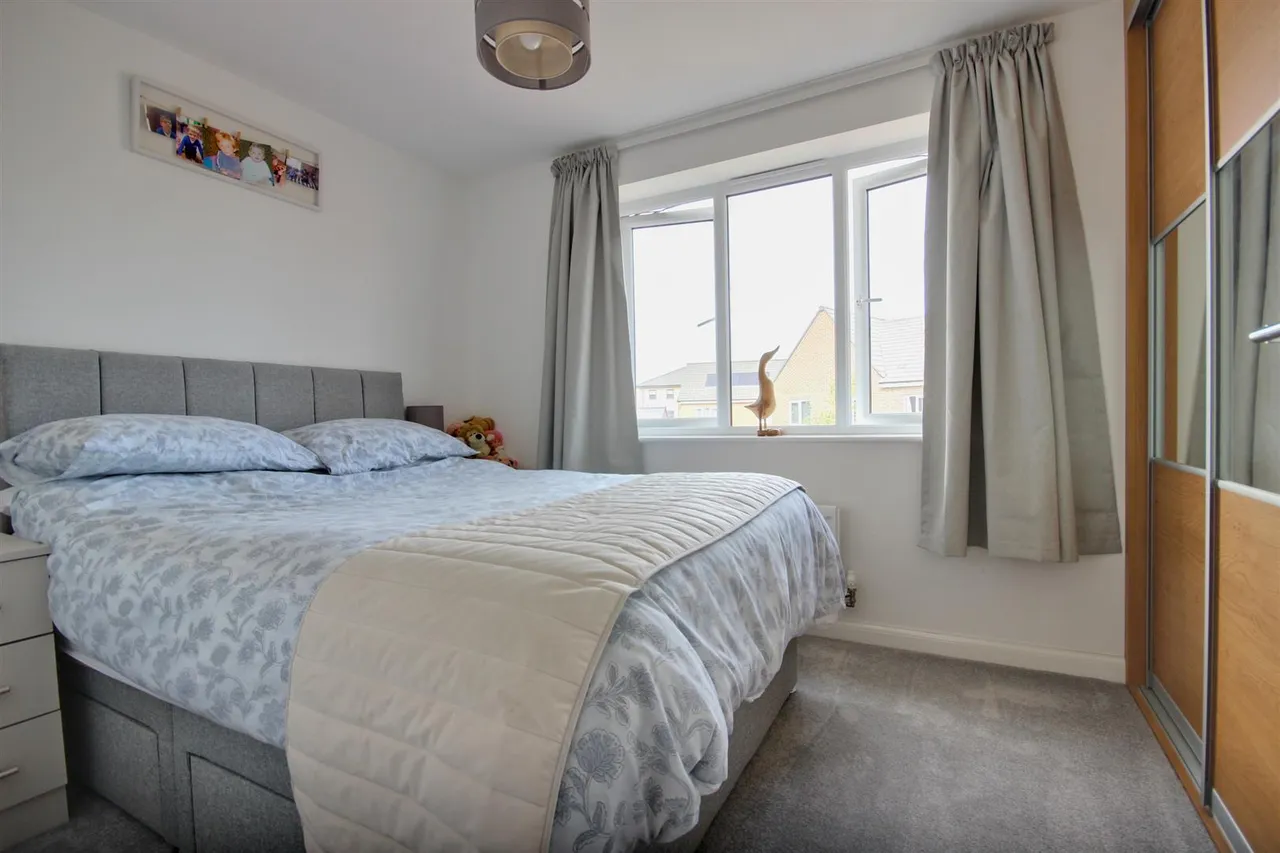Walker Close, Beverley, photo 8