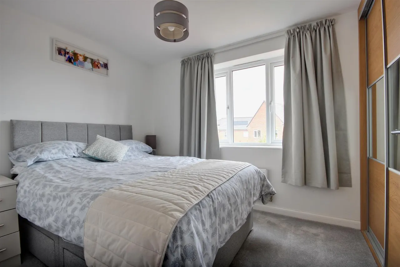 Walker Close, Beverley, photo 13