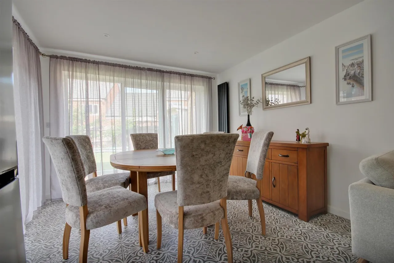 Walker Close, Beverley, photo 20