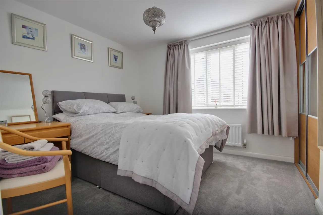 Walker Close, Beverley, photo 9