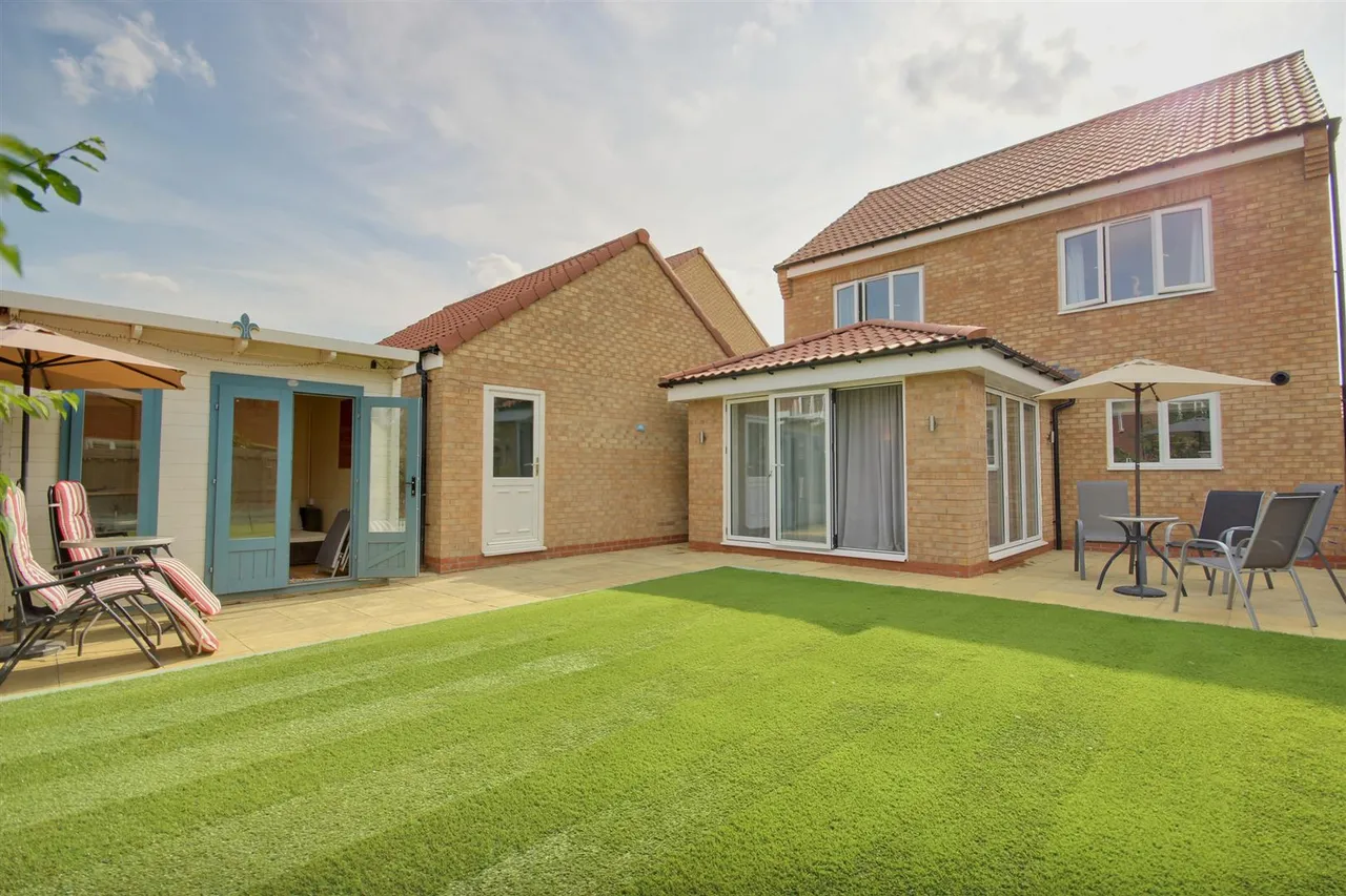 Walker Close, Beverley, photo 11