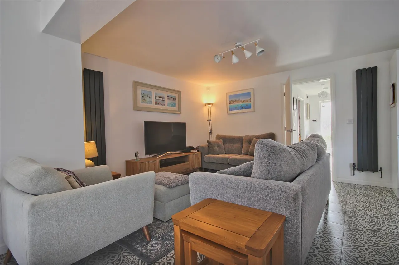Walker Close, Beverley, photo 19