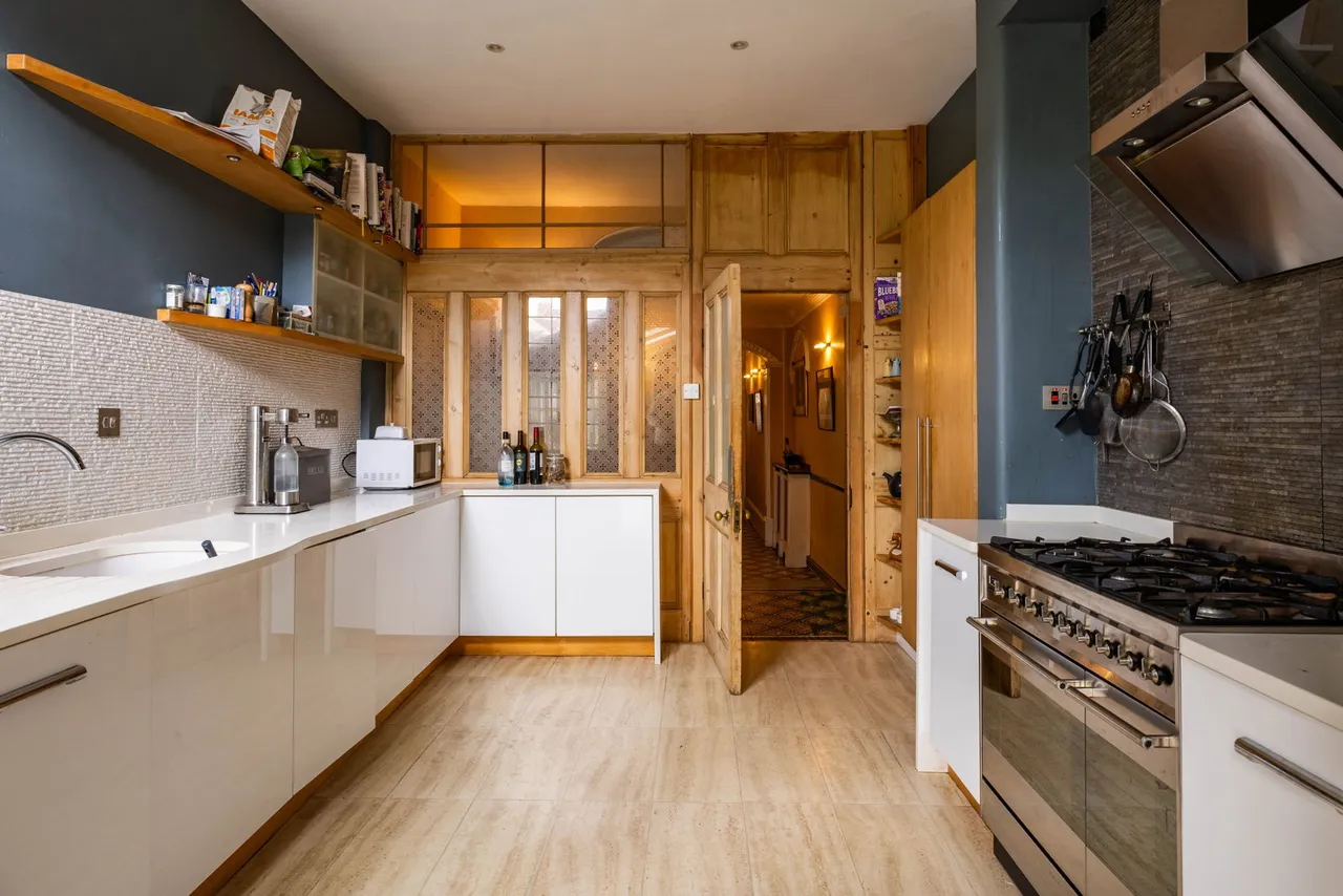 Wallbridge, Frome, BA11, photo 10