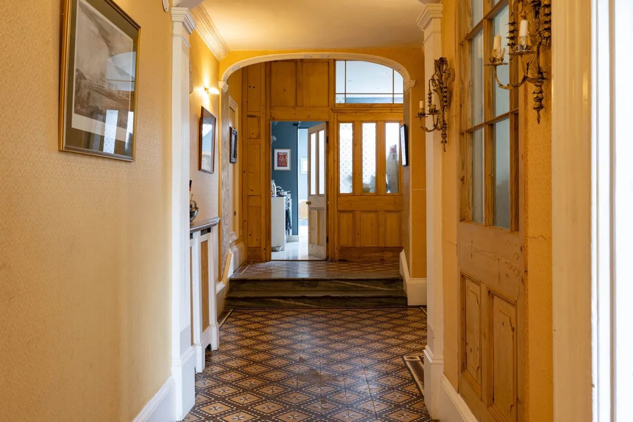 Wallbridge, Frome, BA11, photo 6