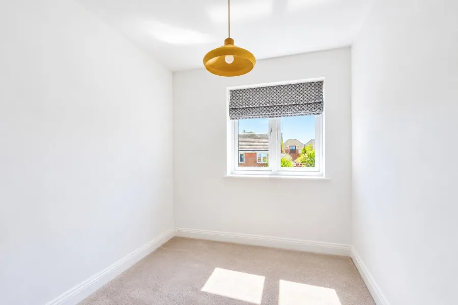 Jersey Close, Knaphill, GU21, photo 15