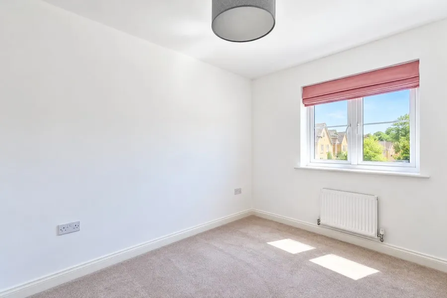 Jersey Close, Knaphill, GU21, photo 18