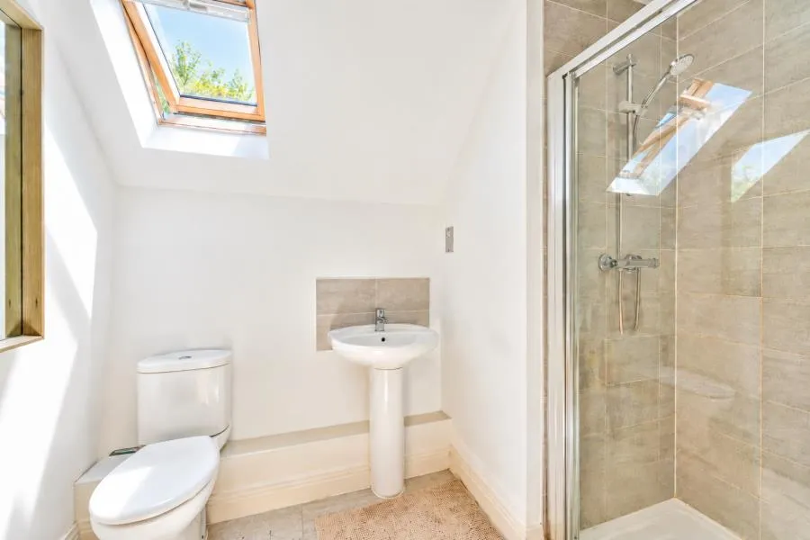 Jersey Close, Knaphill, GU21, photo 20