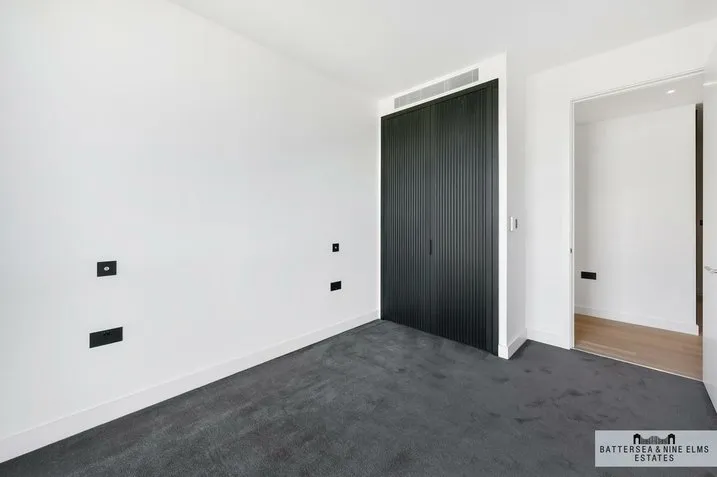 Embassy Gardens, SW11, photo 15