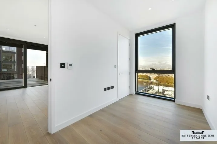 Embassy Gardens, SW11, photo 17