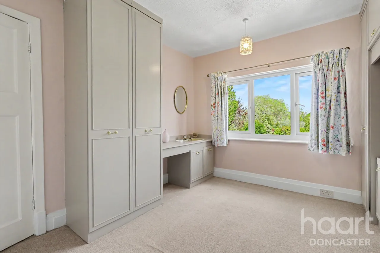Bawtry Road, Doncaster, DN4, photo 33