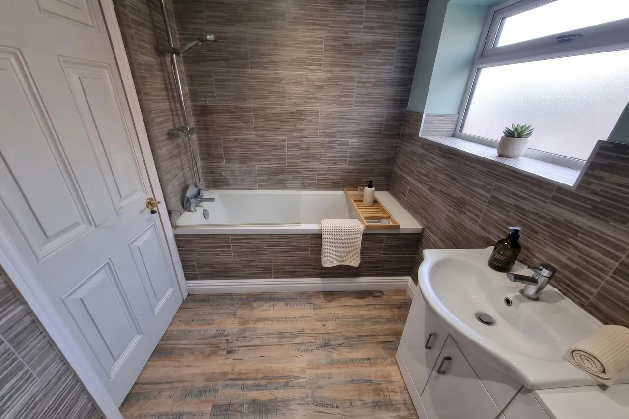 Thearne Lane, Beverley, HU17, photo 11