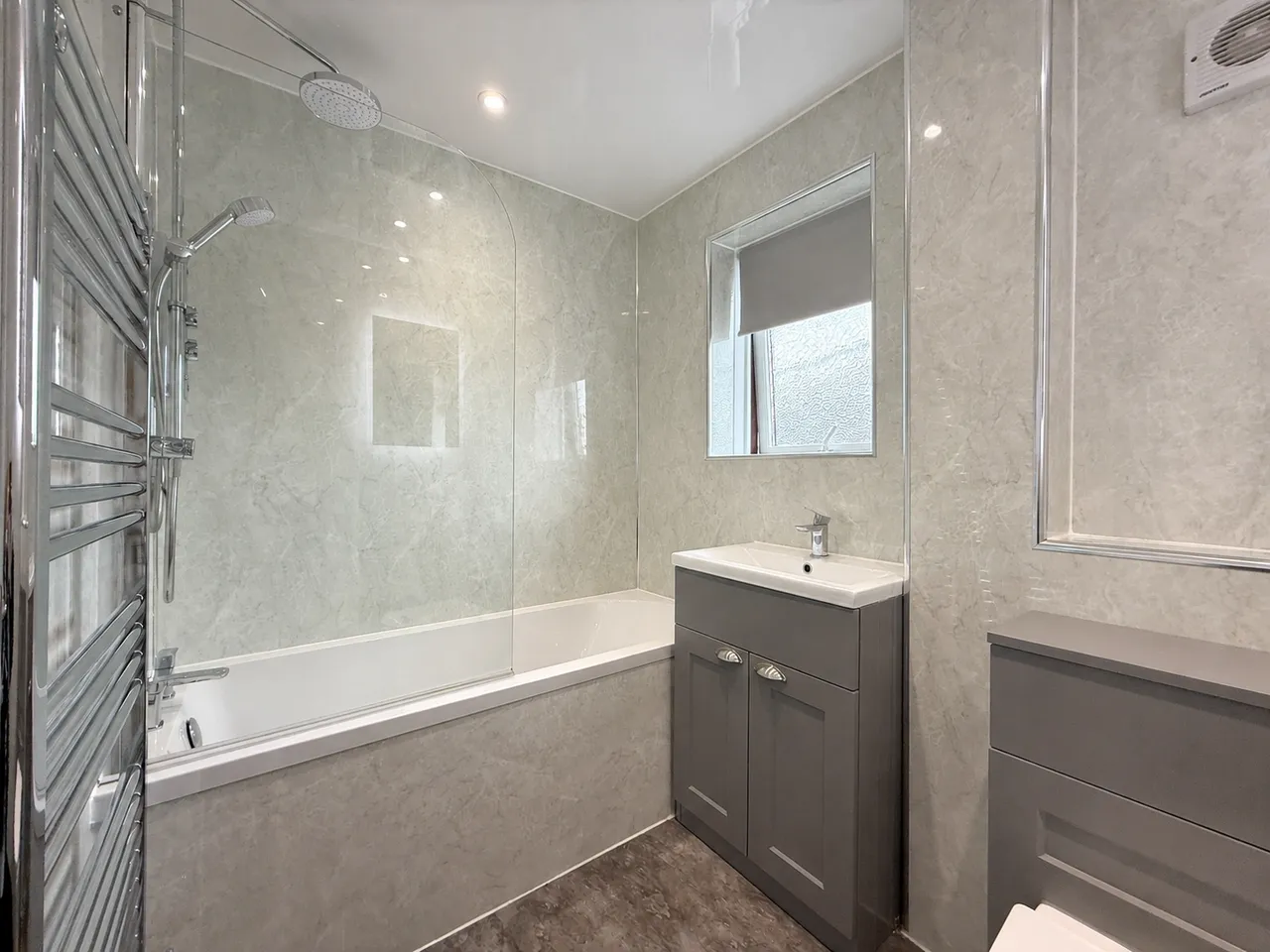 Glen Nevis Road, Caol, Fort William, PH33 7EW, photo 12