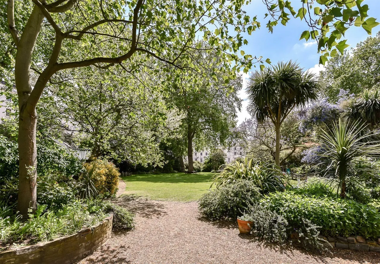 Eccleston Square, Pimlico, SW1V, photo 11