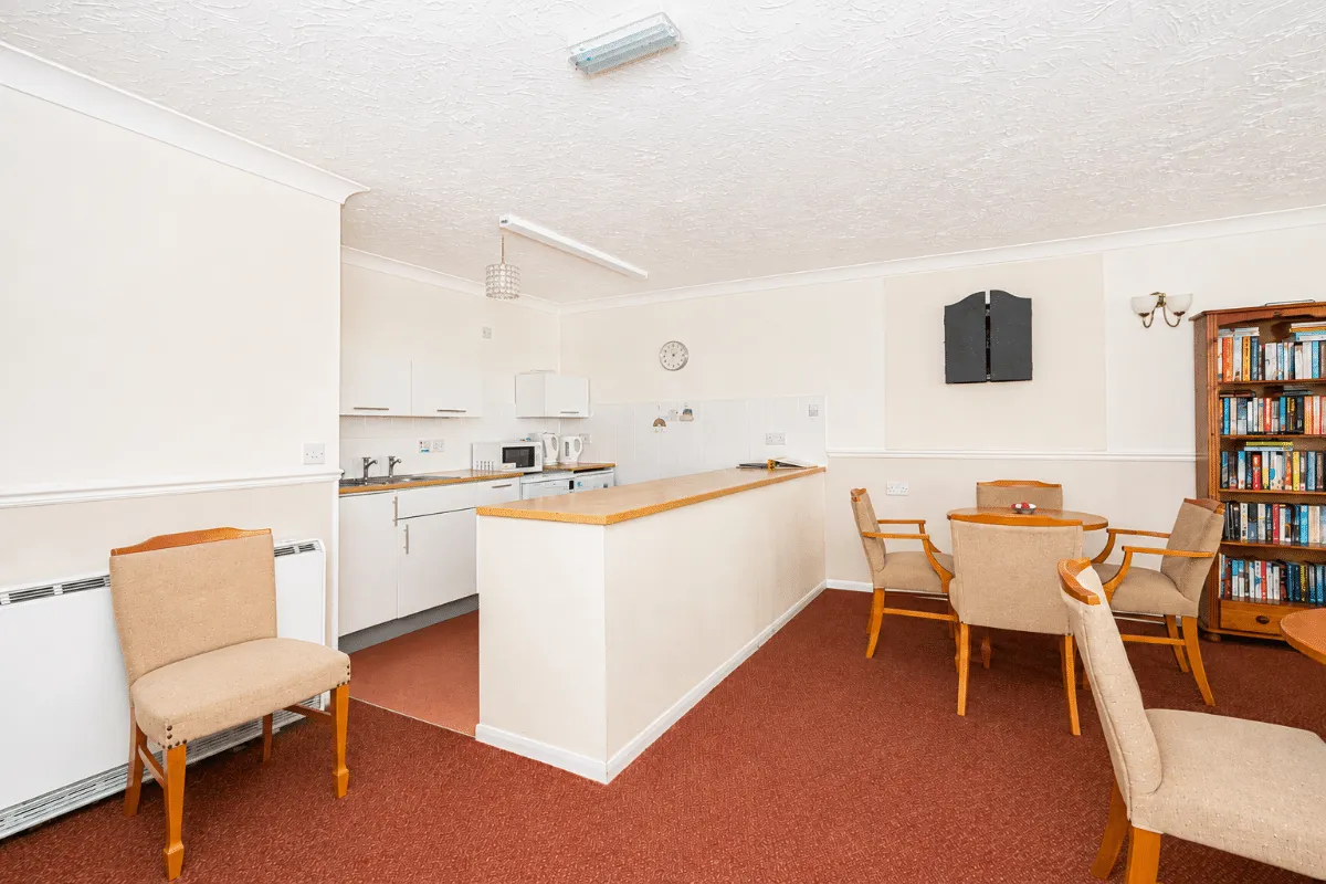 38 Holman Close, Waterlooville, PO8 8HD, photo 18
