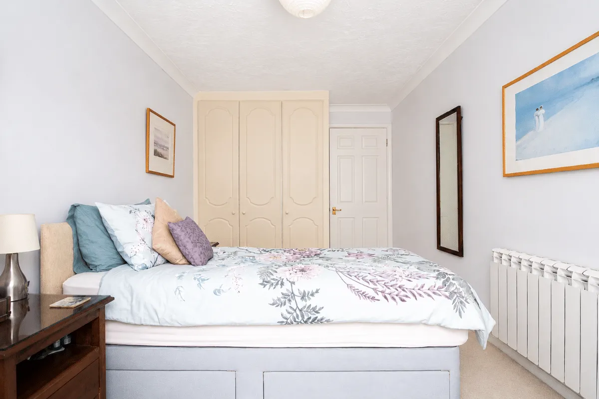 38 Holman Close, Waterlooville, PO8 8HD, photo 15