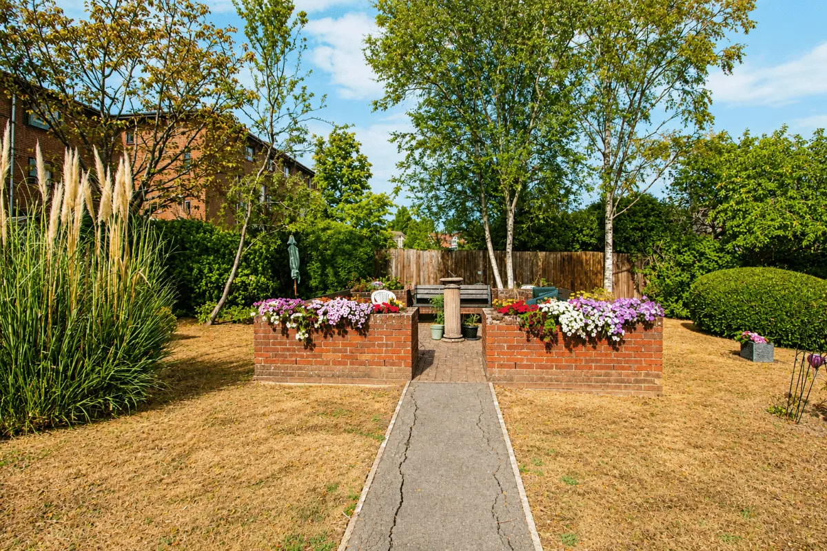 38 Holman Close, Waterlooville, PO8 8HD, photo 20