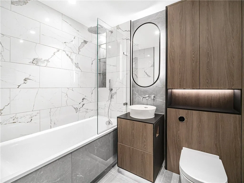 Eden Grove, Staines-upon-Thames, TW18, photo 5
