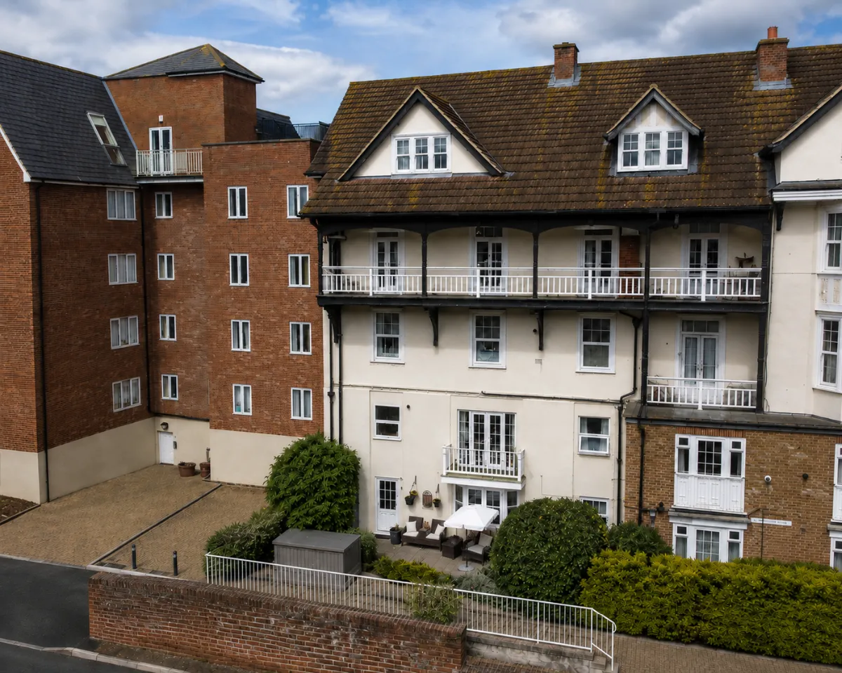 St. Mildreds Mews, Westgate-on-Sea, Kent, CT8 8AU, photo 2
