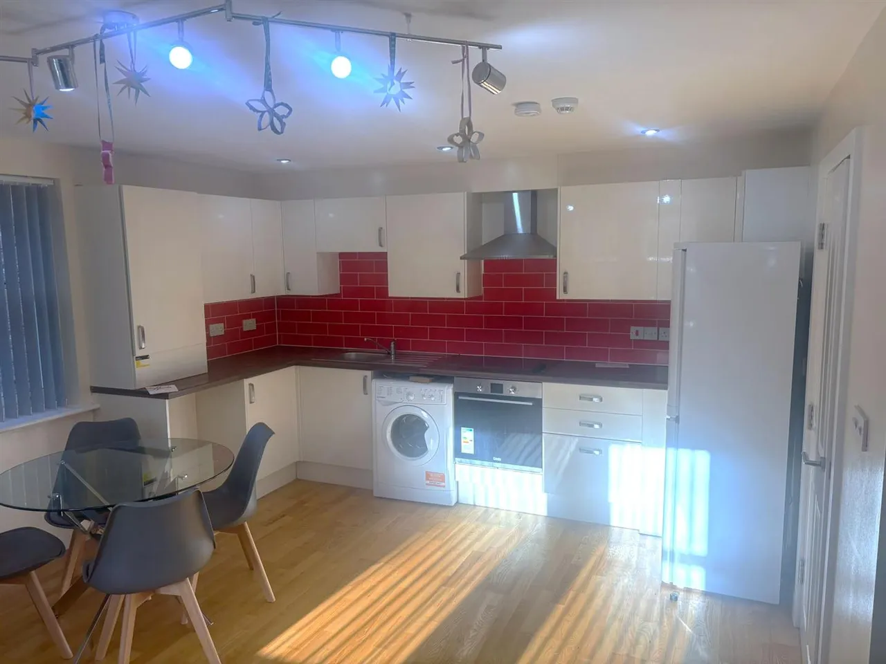 Wilmslow Road, Fallowfield, photo 4