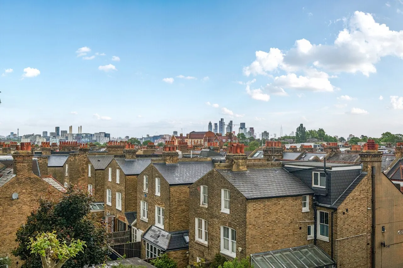 Clapham Common North Side, Battersea, London, SW4, photo 12