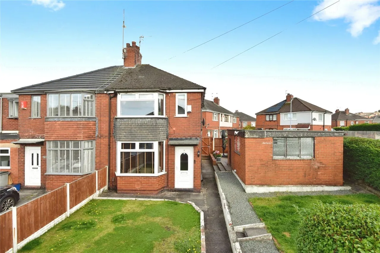 2 bed house for sale — Rhondda Avenue, Stoke-on-Trent, Staffordshire, ST6