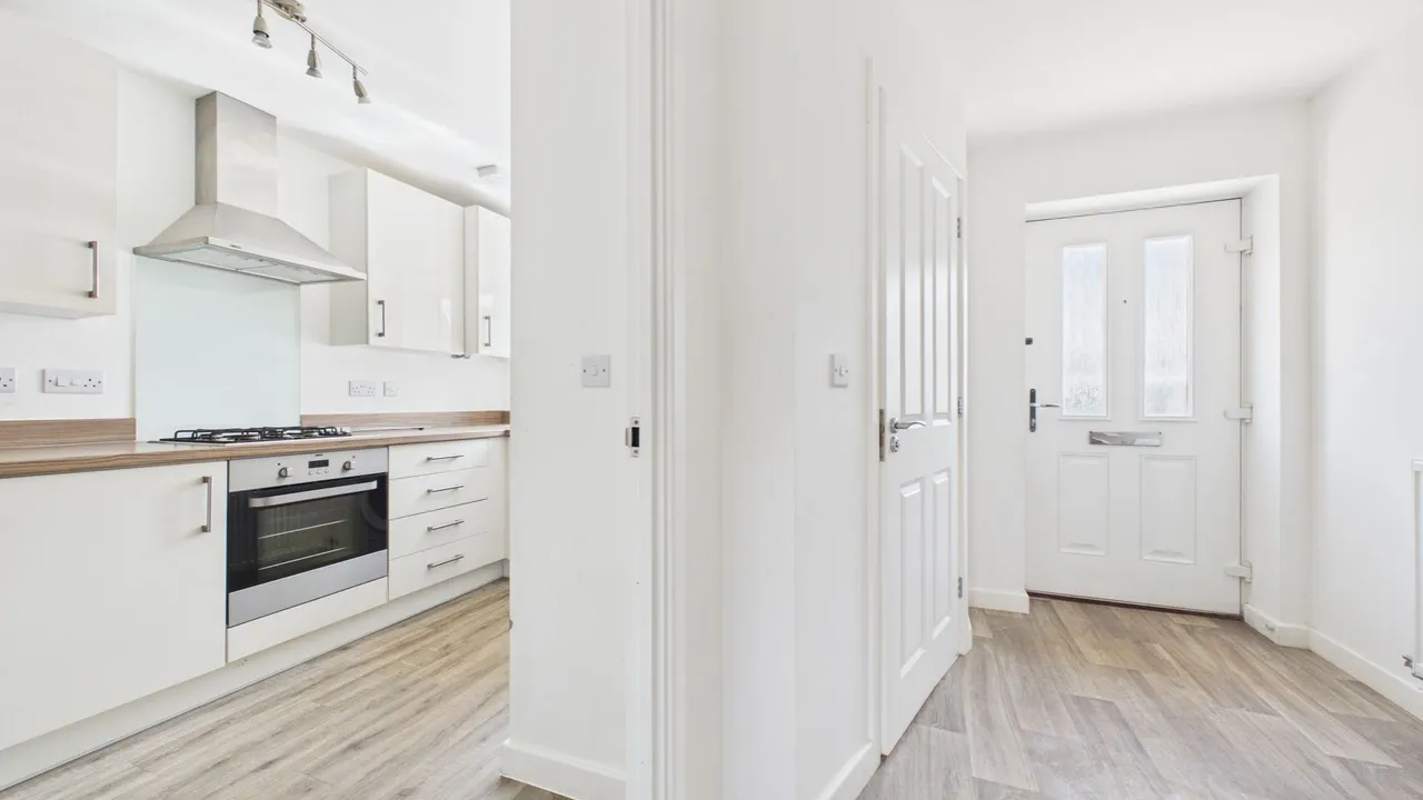 York Road, Bourne, PE10, photo 11