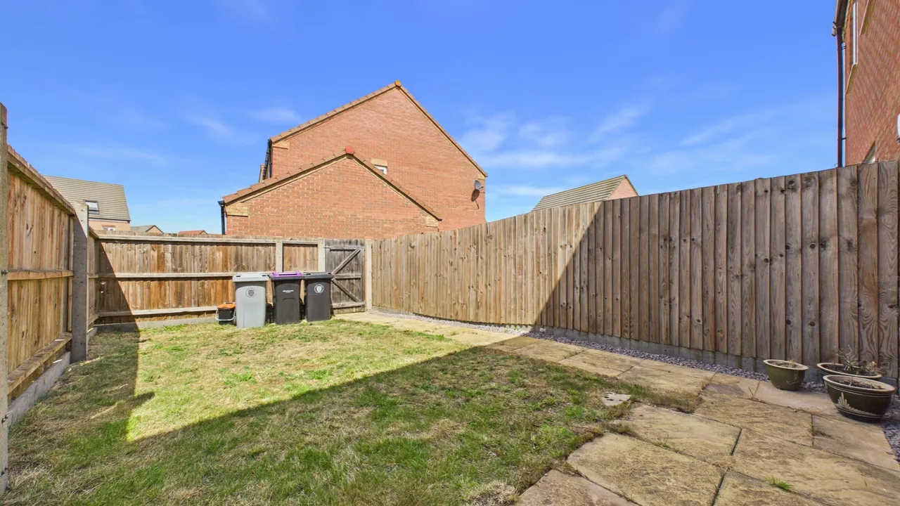 York Road, Bourne, PE10, photo 19