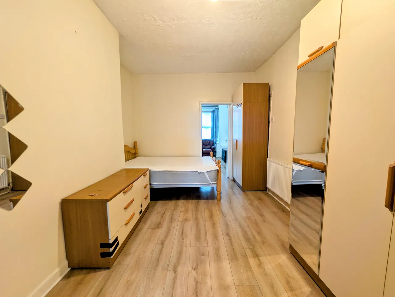 Claremont Road, Manchester M14, photo 6