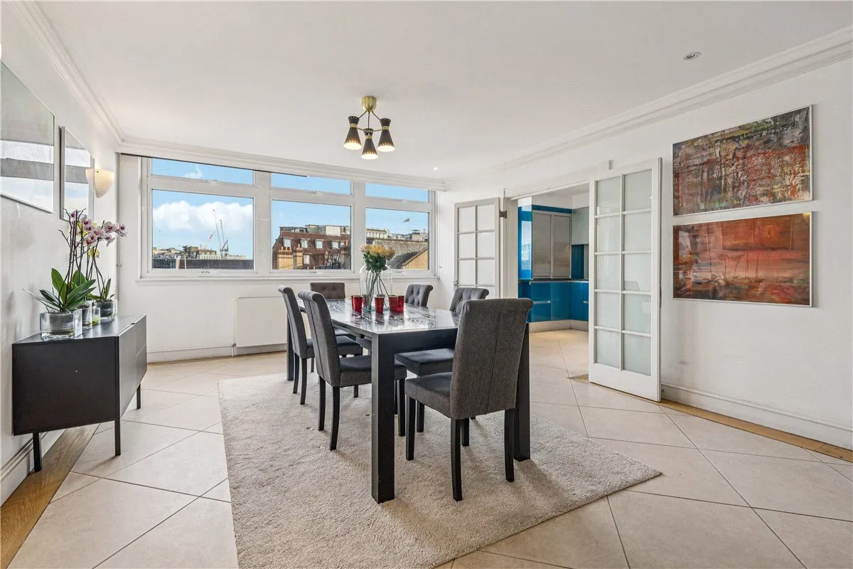 Brick Street, W1J, photo 4