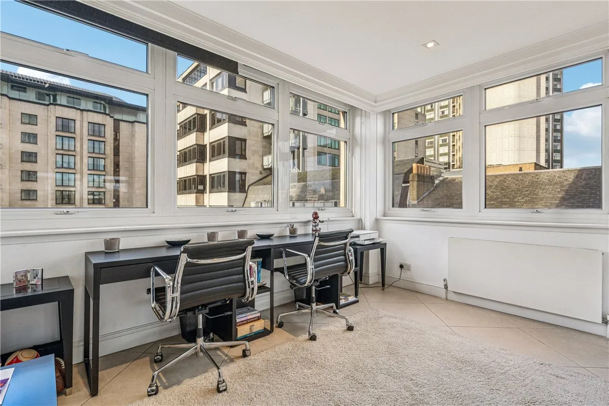 Brick Street, W1J, photo 13