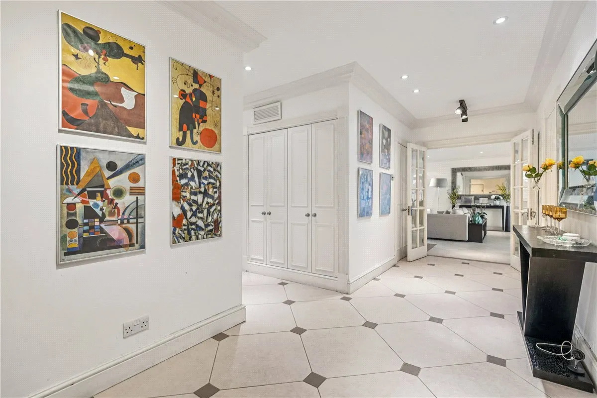 Brick Street, W1J, photo 10