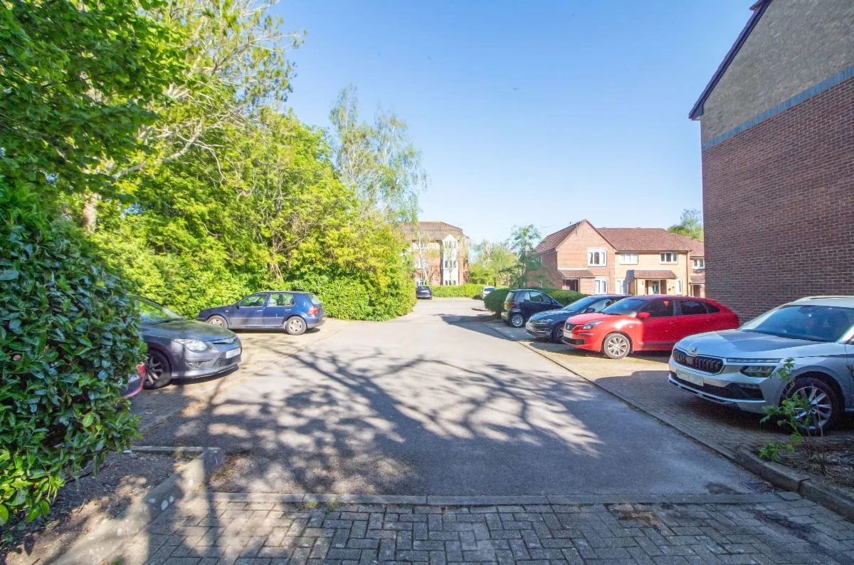 Tor Close, Waterlooville, PO7 8SU, photo 10
