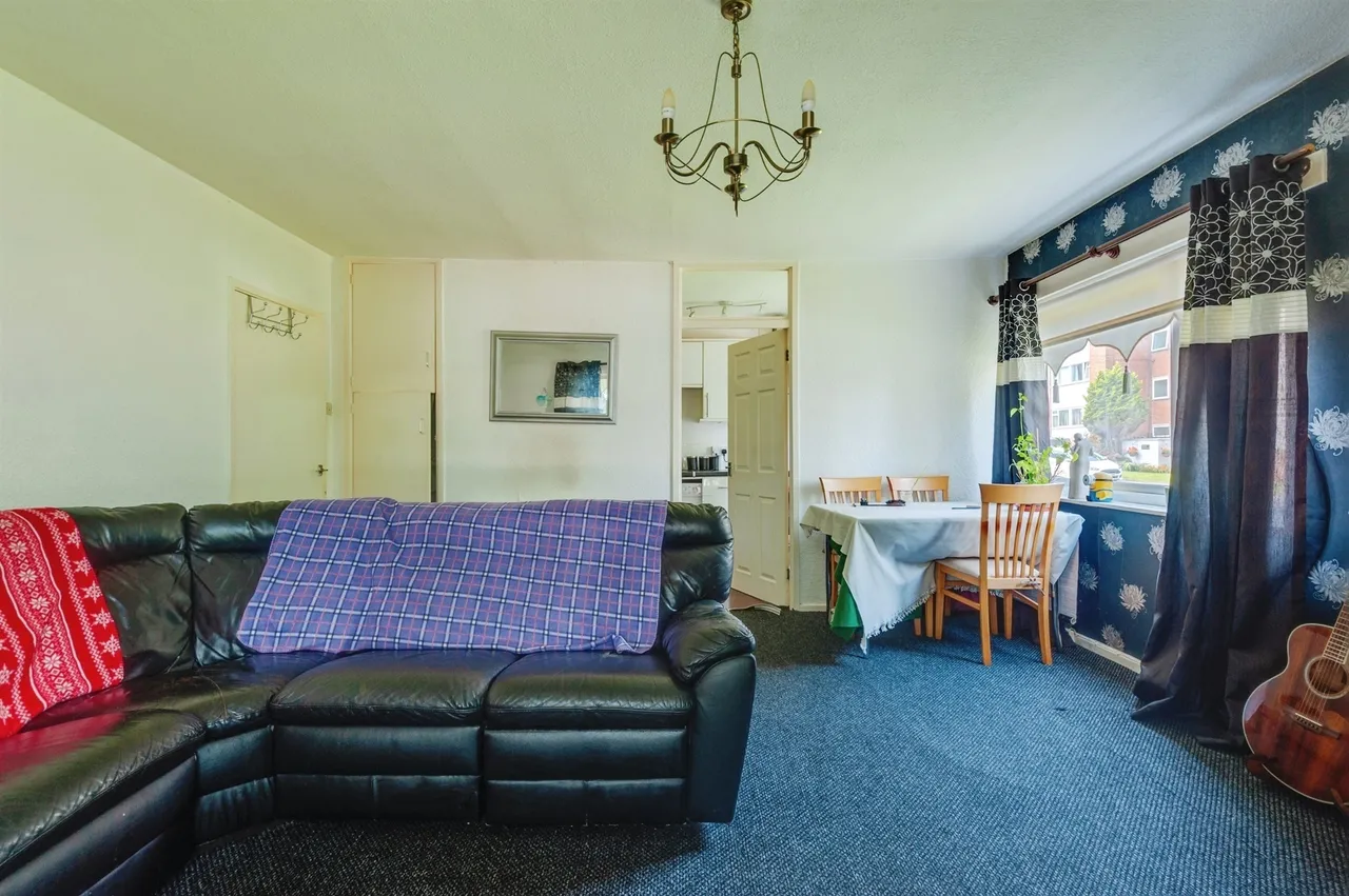 Rosehill Court, Liverpool, L25, photo 6