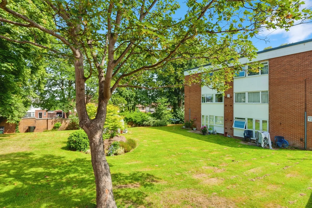 Rosehill Court, Liverpool, L25, photo 12