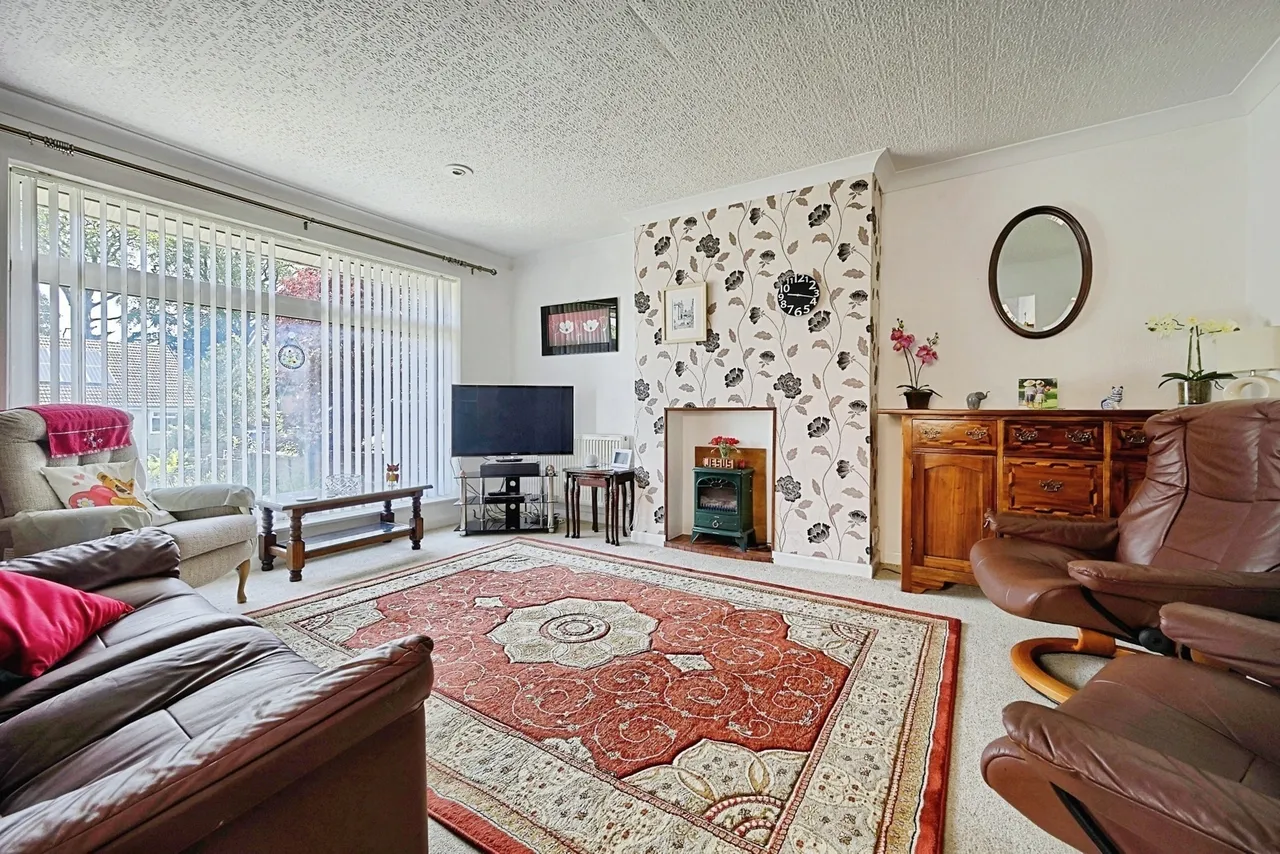 Boulsworth Crescent, Nelson, Lancashire, BB9, photo 3
