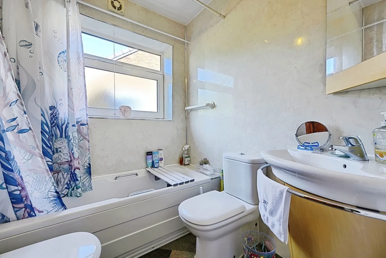Boulsworth Crescent, Nelson, Lancashire, BB9, photo 7