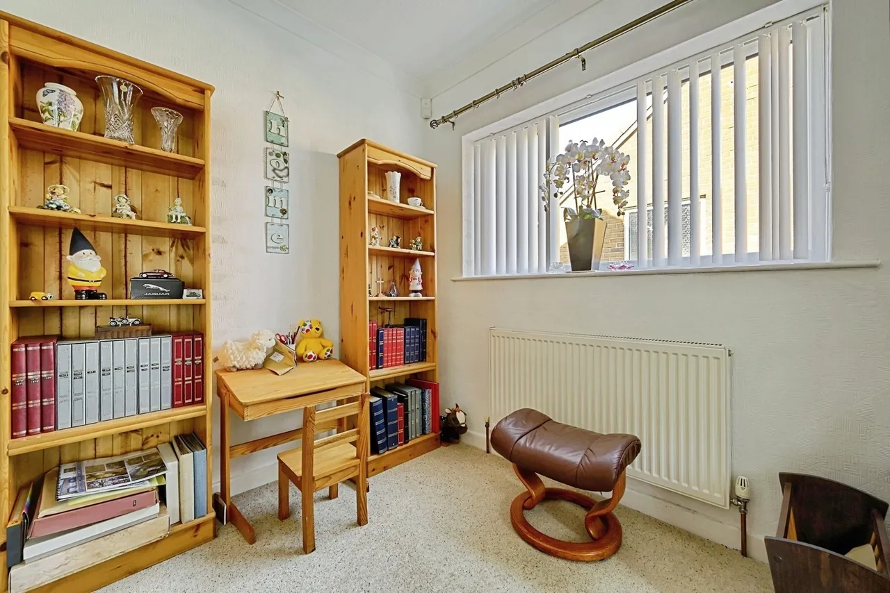 Boulsworth Crescent, Nelson, Lancashire, BB9, photo 11