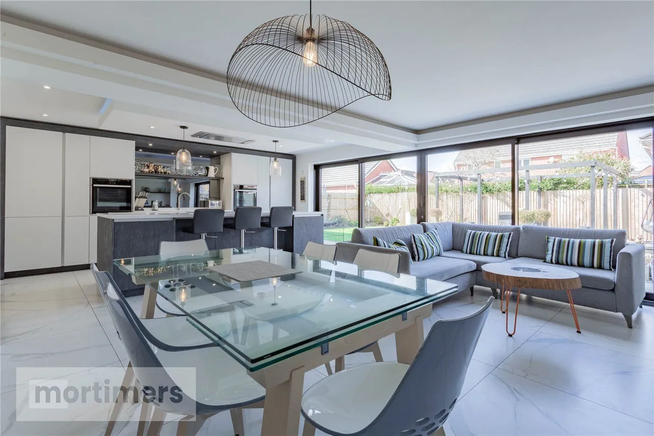 Victoria Close, Whalley, BB7, photo 6