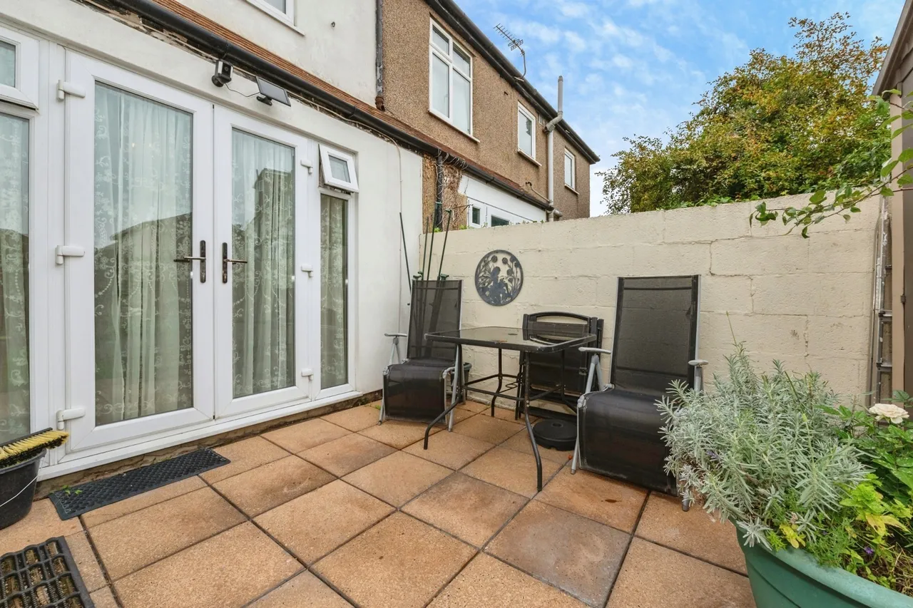 Fleet Road, Dartford, DA2, photo 11